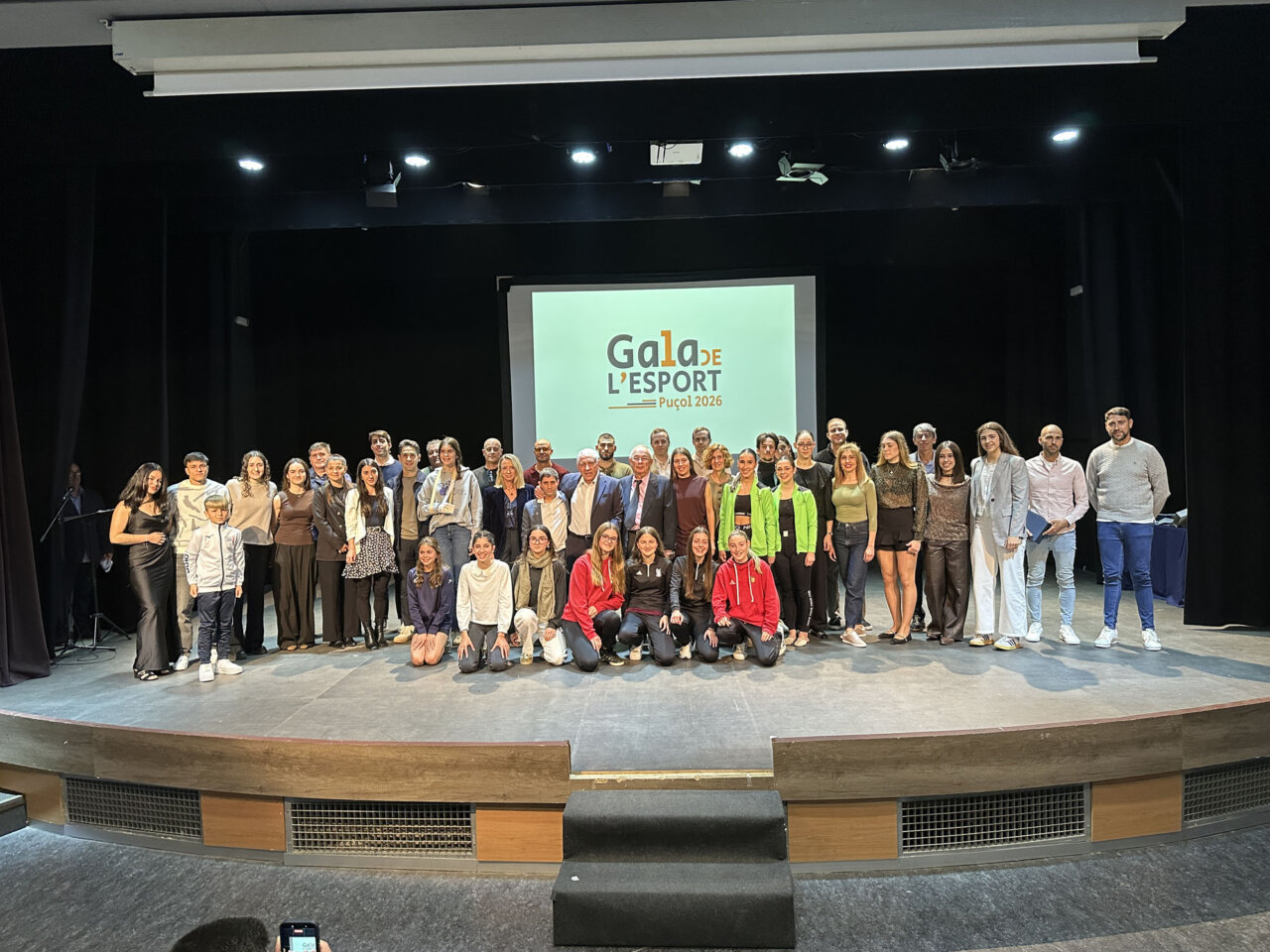 La Gala del Deporte de Puçol reunió a 35 deportistas y clubes destacados.