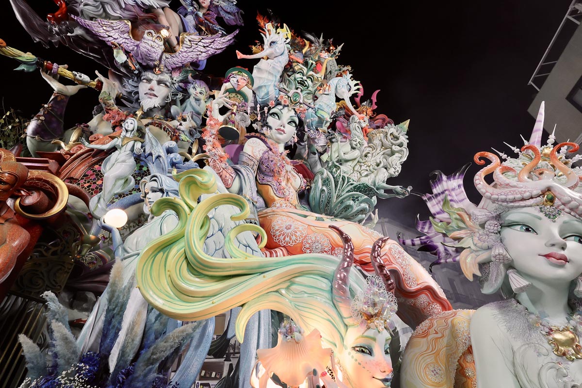 Fallas 2026 con figuras artísticas del Convento Jerusalen