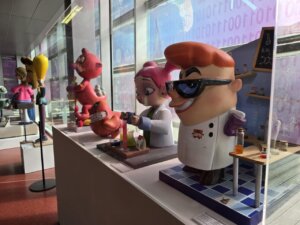 Exposición de ninots en el museo Ciència i Falles de la UPV