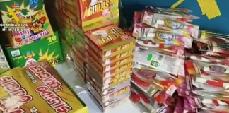 La Guardia Civil incauta más de 15.800 artículos pirotécnicos en una macrooperación previa al inicio de las Fallas 2026 Artículos pirotécnicos confiscados por la Guardia Civil en Valencia