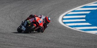 El piloto de Puçol Iván Ortolá logra un cuarto puesto en la accidentada carrera de inicio del Mundial de Moto2 Iván Ortolá compitiendo en la carrera de Moto2 en Tailandia