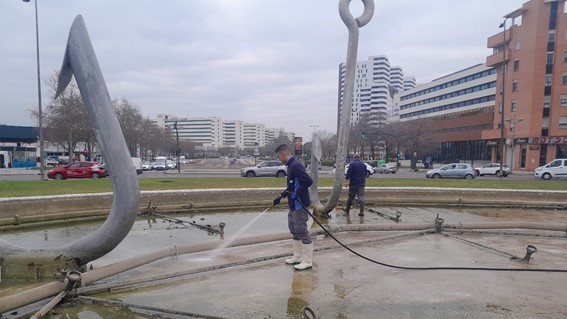 limpieza-rotonda-anzuelos-valencia limpieza-rotonda-anzuelos-valencia