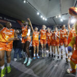 Jugadoras del Valencia Basket femenino celebrando su victoria en la Copa de la Reina 2026.