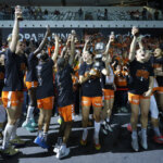 Jugadoras del Valencia Basket celebrando su victoria en la Copa de la Reina 2026