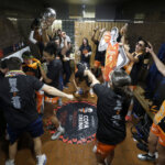 Jugadoras del Valencia Basket celebrando su victoria en la Copa de la Reina 2026