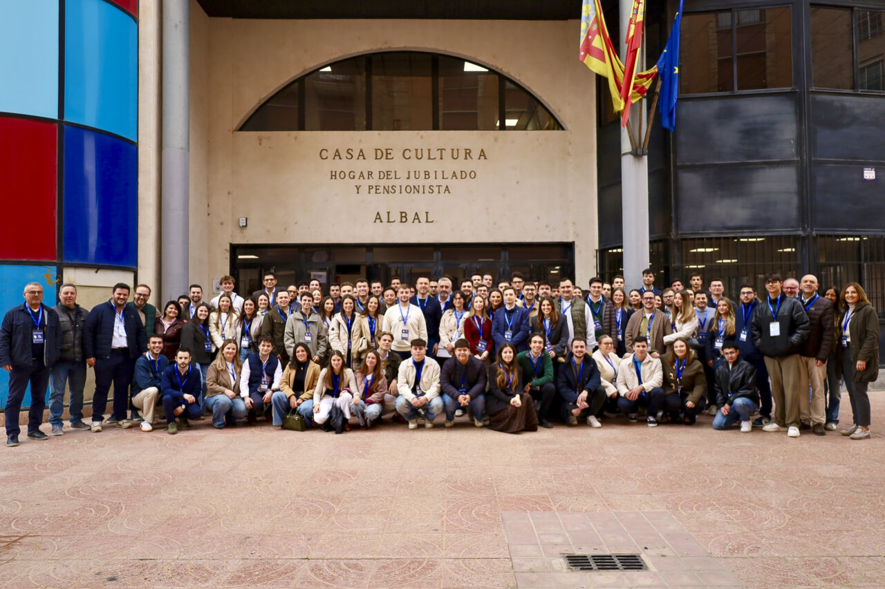Jóvenes del Partido Popular se reúnen en Albal para la renovación de coordinadores.