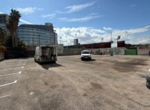 Burjassot habilita cerca de 40 plazas de aparcamiento temporal en el barrio de l’Almara El Ayuntamiento de Burjassot ha habilitado un aparcamiento temporal en el barrio de l’Almara.