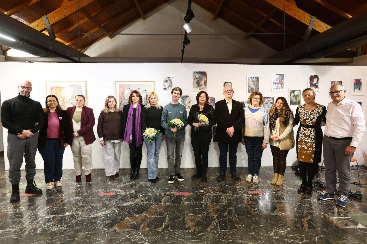 Ceremonia de entrega del XVIII Premio Carolina Planells en Paiporta
