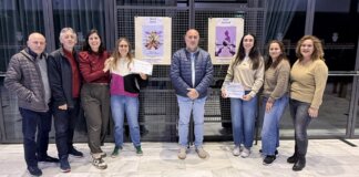 Participantes del concurso de carteles en Massamagrell con premios