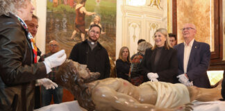 Restauración del Cristo Yacente en la iglesia de San Jorge Mártir de Paiporta