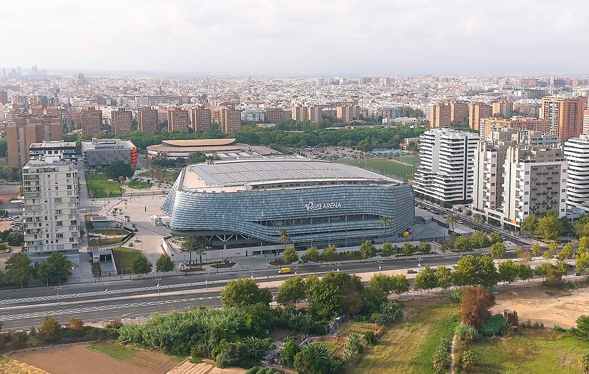 Vista del Roig Arena en Valencia, sede de un torneo mundial de baloncesto.