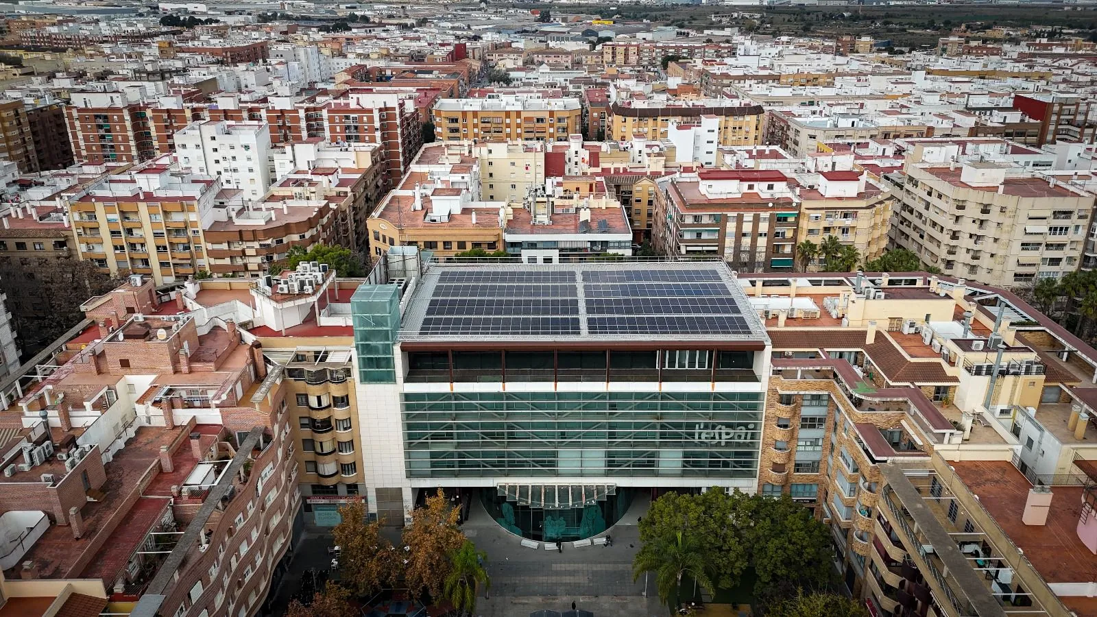 Torrent impulsa el major projecte municipal d’autoconsum energètic amb la instal·lació de 4 plantes fotovoltaiques