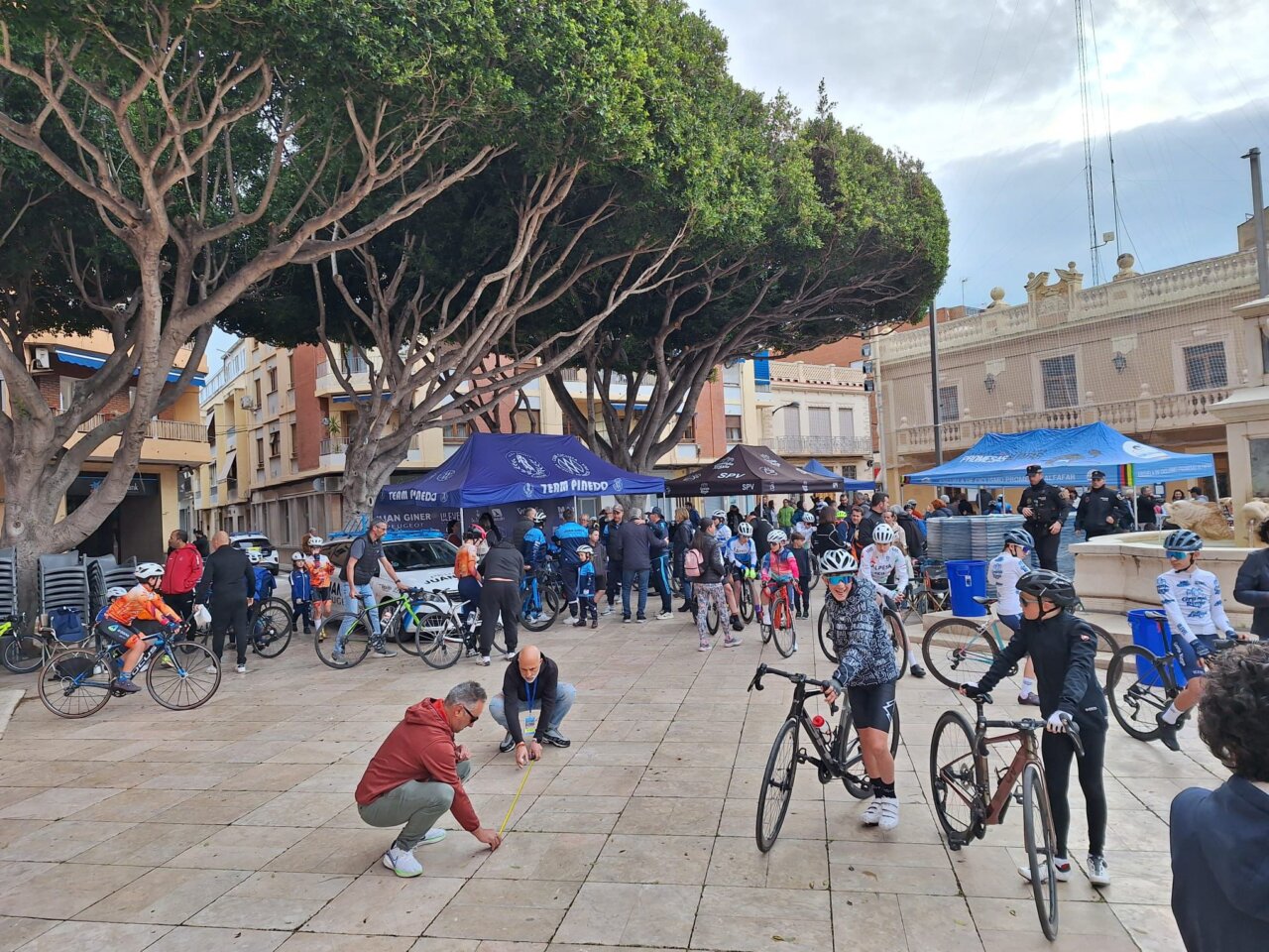 Niños y niñas en el I Gran Premio Escuelas Ciclistas de Foios