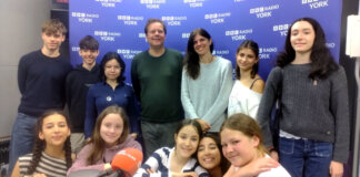 Grupo de alumnos del British School of Valencia en BBC Radio York