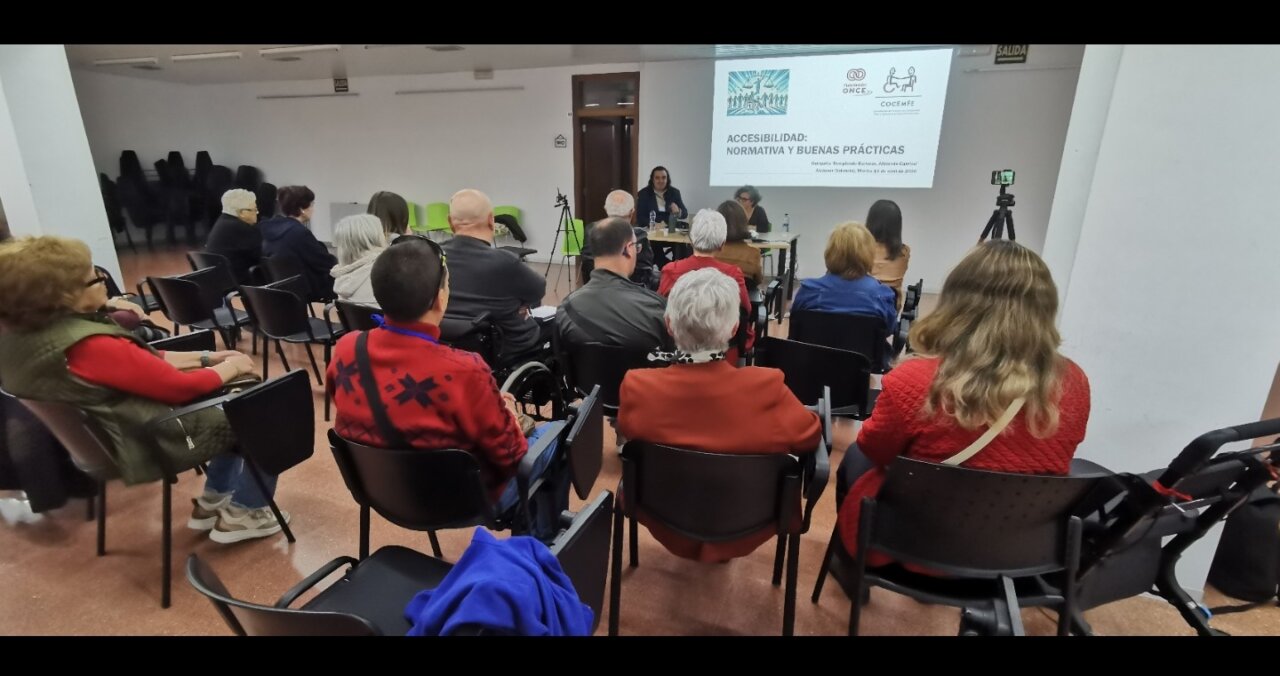 En Alcàsser, COCEMFE CV participó en las Jornadas de Accesibilidad, destacando la cadena de accesibilidad para la movilidad de personas con discapacidad. Se discutieron retos y buenas prácticas para mejorar la inclusión en espacios urbanos.