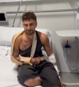 Dani Fernández en la cama del hospital tras una caída
