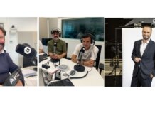 Presentadores de À Punt Ràdio en estudio de grabación