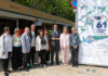 Inauguración de la 61ª Fira del Llibre en Viveros, Valencia con autoridades y organizadores.