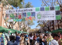 Feria Educativa en Massanassa con familias y actividades lúdicas