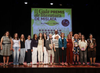 La gala celebró la creación literaria y premió a autores destacados.