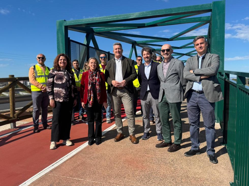 Inauguración de la pasarela en el Anillo Verde Metropolitano de Valencia