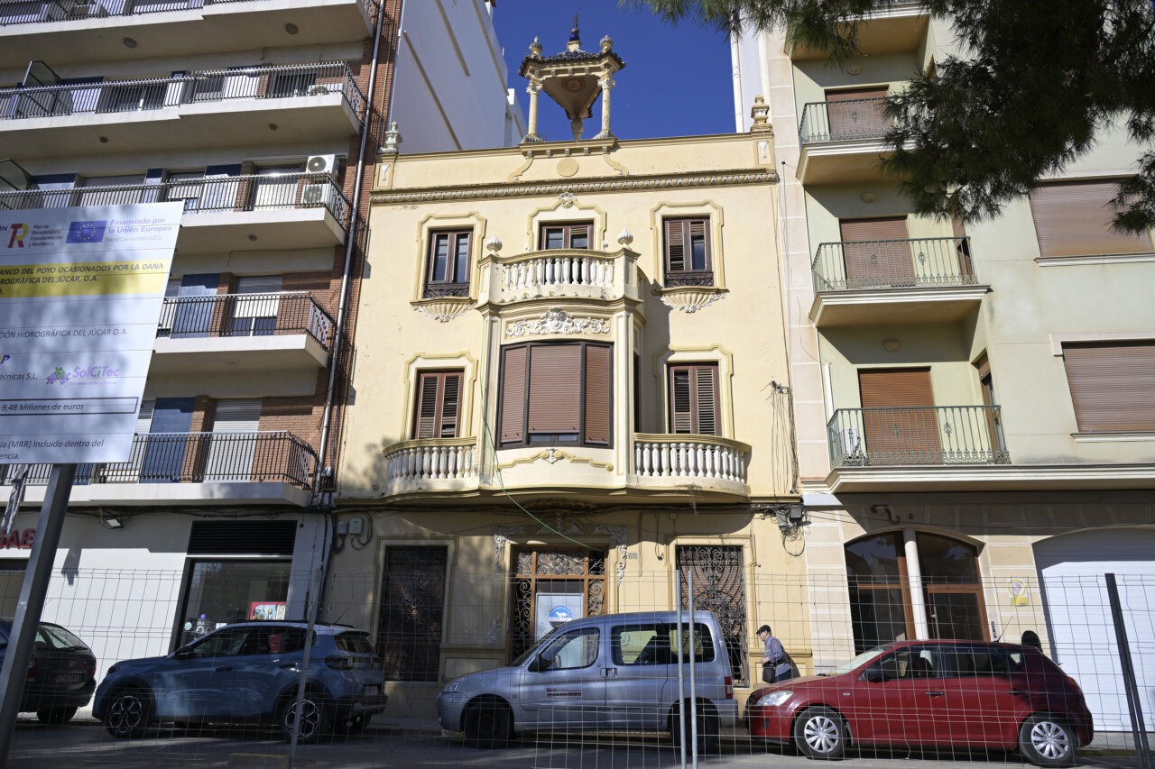 Edificio histórico en Paiporta destinado a servicios sociales y culturales