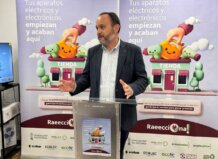 Jorge Blanco presentando la campaña RAEECCIONA en Paiporta