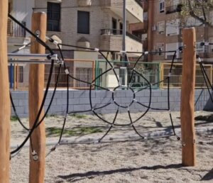 Juegos adaptados para niños con Trastorno del Espectro Autista en Silla