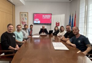 Reunión en el Ayuntamiento de Alaquàs sobre nuevos puestos en el mercado