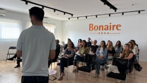 La Generalitat presenta la aplicación para fomentar la movilidad compartida en Bonaire.