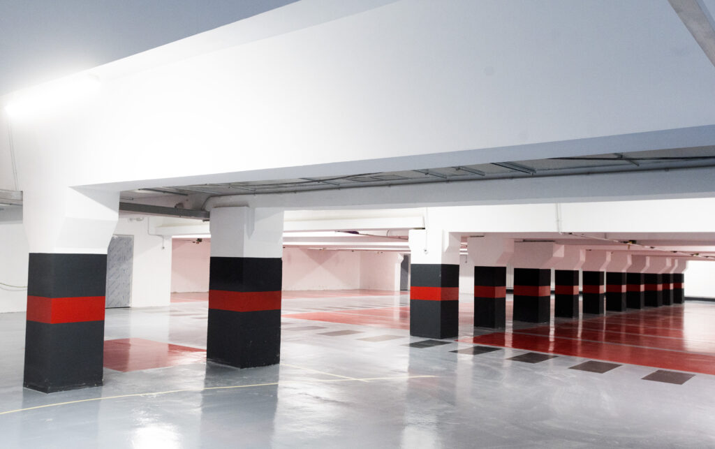 Se iniciarán pruebas de acondicionamiento en el garaje de la plaza de la Reina.