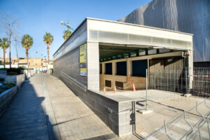 Vista del parking municipal de Sedaví en proceso de reconstrucción