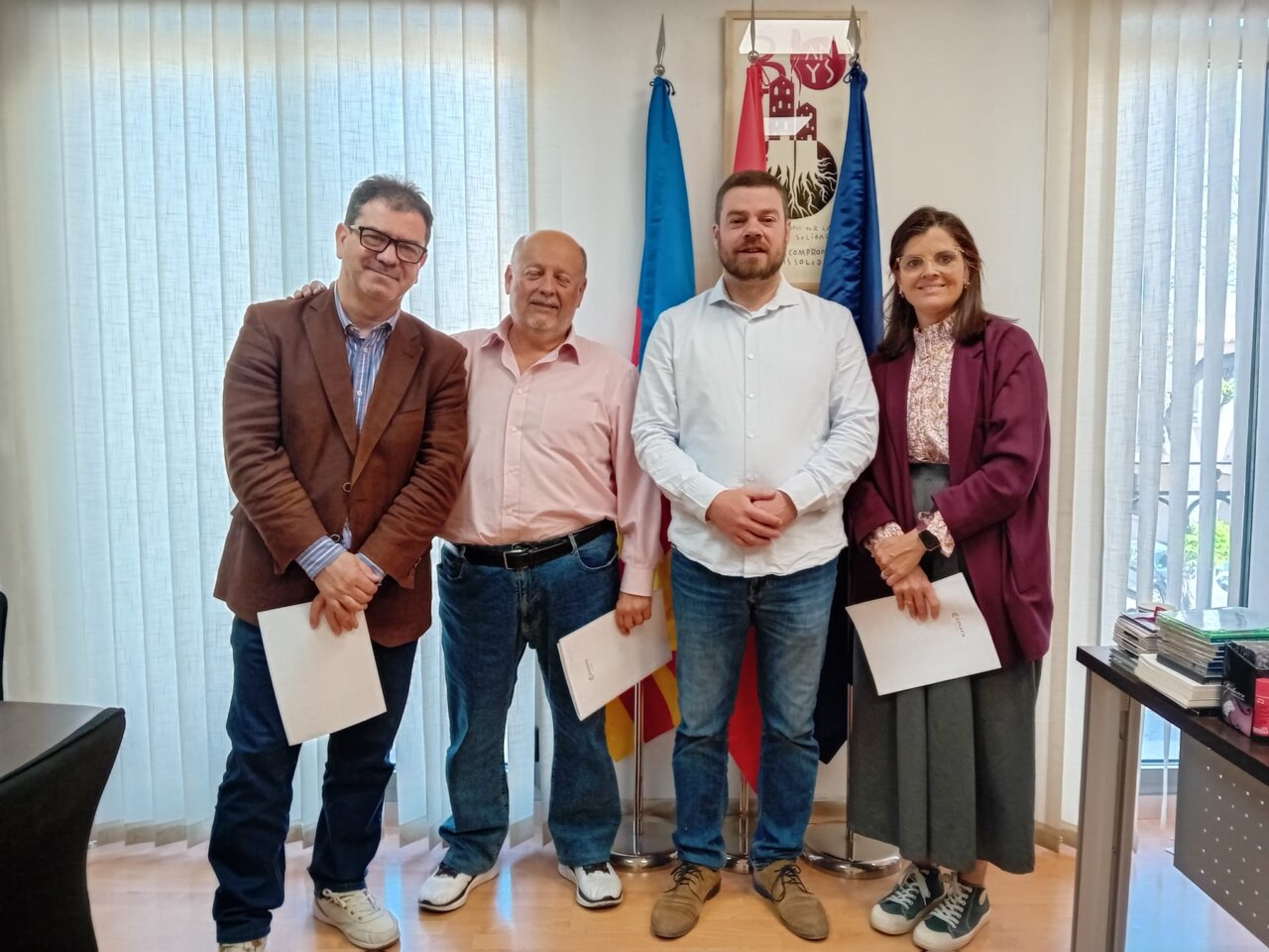 Reunión entre representantes de la Cámara de Comercio y el Ayuntamiento de La Pobla de Farnals