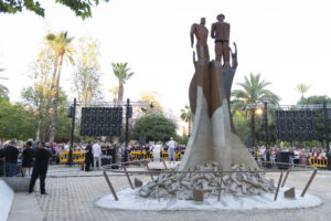 Monument Revivim Paiporta)