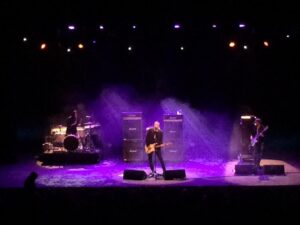 Revólver actuará en València dentro de la gira de presentación de ‘LA 03010’