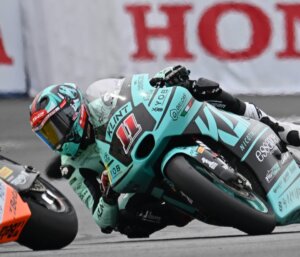 Álex Escrig durante la carrera del GP de Francia de Moto2.