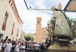 Celebración de la Virgen de los Desamparados en Alfara del Patriarca
