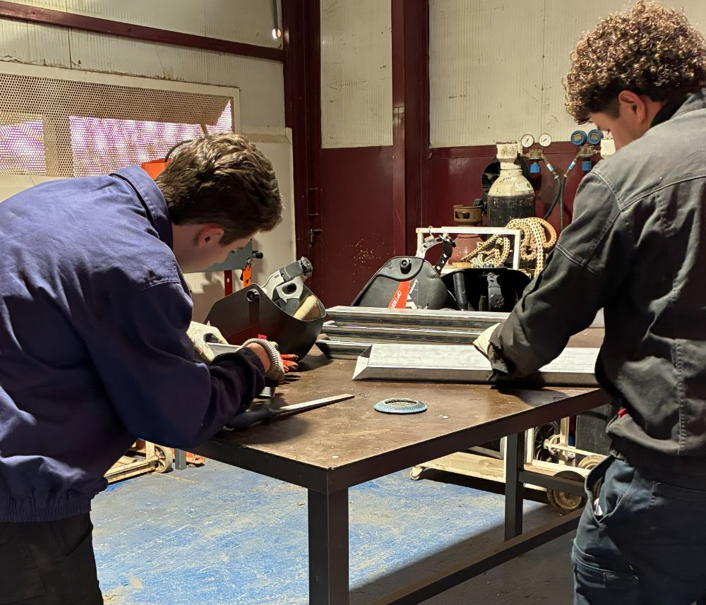 Alumnos del proyecto Repara Ciutat, centro de formación Folgado