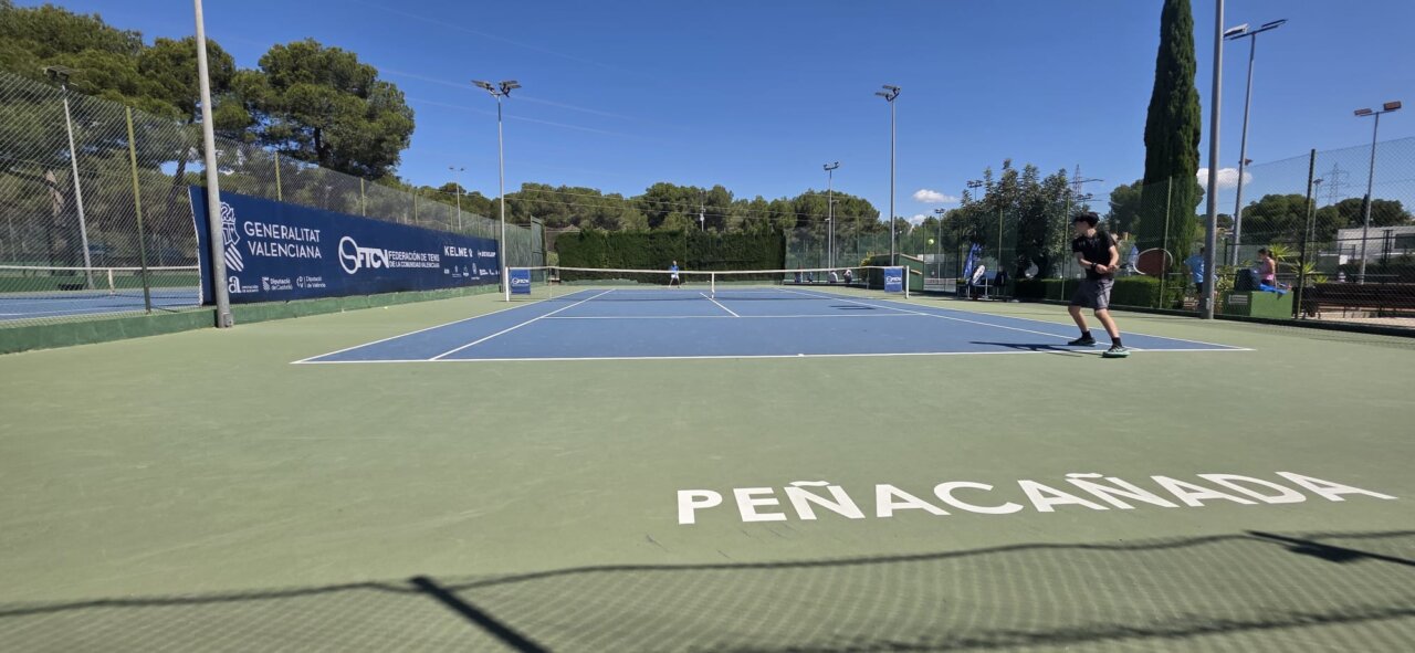 El club Peñacañada acoge el Campeonato Infantil de Tenis de la Comunitat Valenciana.