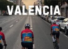 Ciclistas en Valencia durante el Gran Fondo Internacional