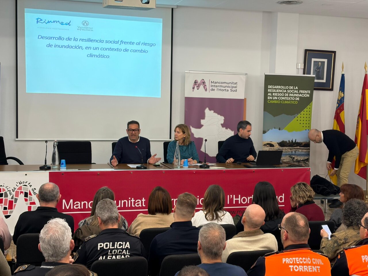 Reunión sobre la resiliencia social frente al riesgo de inundación en Horta Sud.
