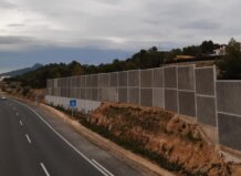 La Generalitat licita pantallas acústicas en la CV-33 en Albal y en la CV-31 en Paterna para reducir el ruido Pantalla acústica en la carretera CV-33 cerca de Albal y CV-31 en Paterna