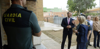Aldaia, Massamagrell, Picassent y Puçol se benefician del plan de la Diputación para reformar cuarteles de la Guardia Civil El presidente de la Diputación visita el cuartel de Puçol para anunciar reformas.