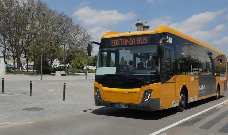 Bus a la playa de Paterna