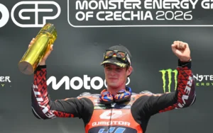 El piloto de Puçol Iván Ortolá logra su primera victoria en Moto2