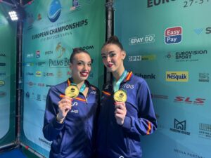 Marina Cortelles y Lucia Muñoz