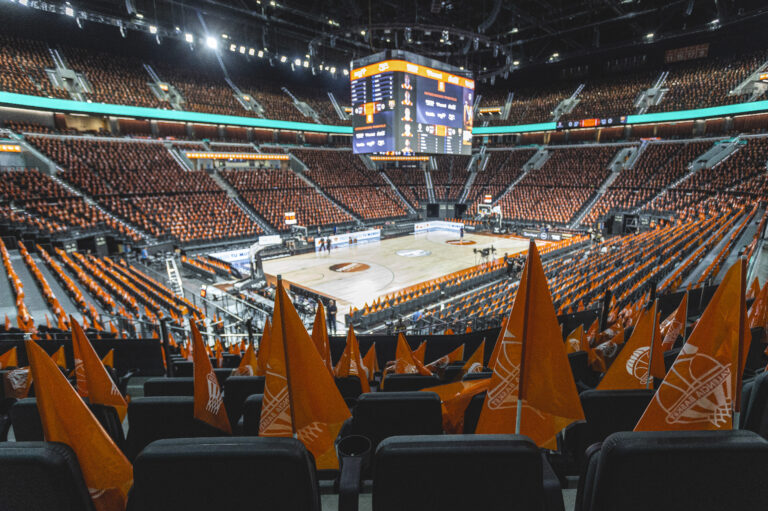 Roig Arena