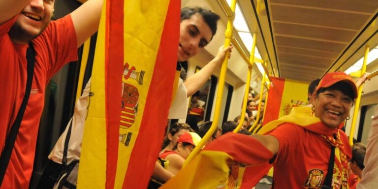 Metrovalencia oferix servicis especials de les Línies 1, 2, 3 i 10 amb motiu de la final del Mundial de Futbol