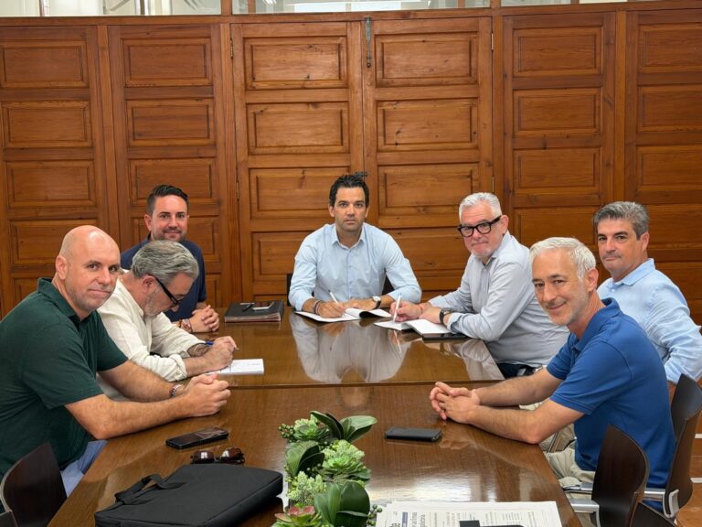 aterna renueva con 25.000 euros su convenio de apoyo a pymes, autónomos y emprendedores