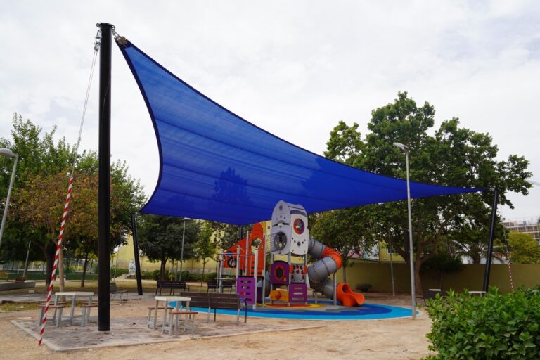 Nuevo modelo de parques infantiles adaptados y que combaten la crisis climática en Paterna